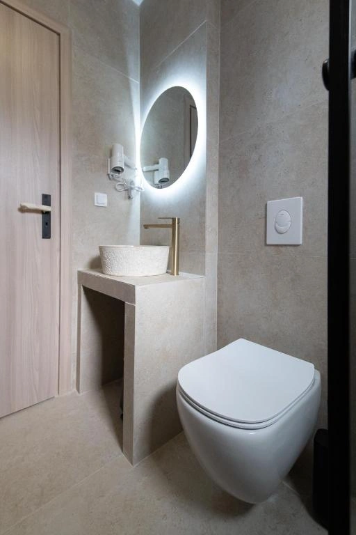 Apartment 5 - Gallery 8